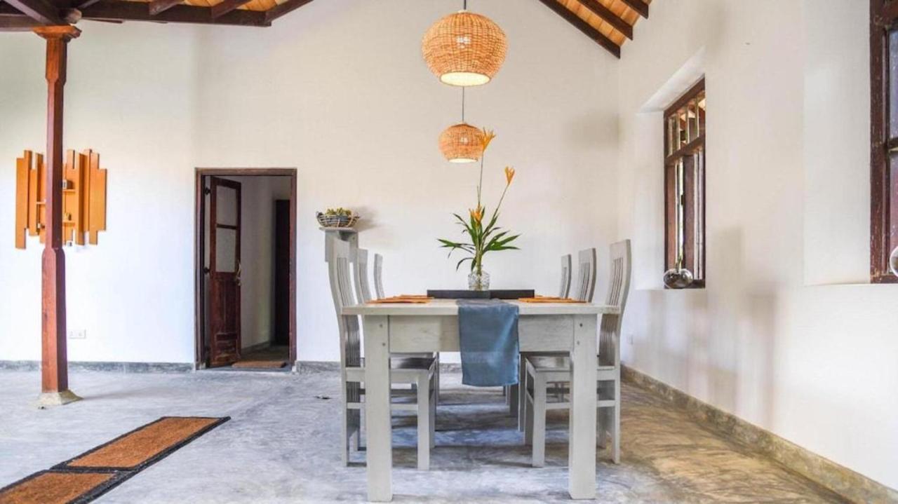 Antique Ceylon Villa Ahangama Luaran gambar