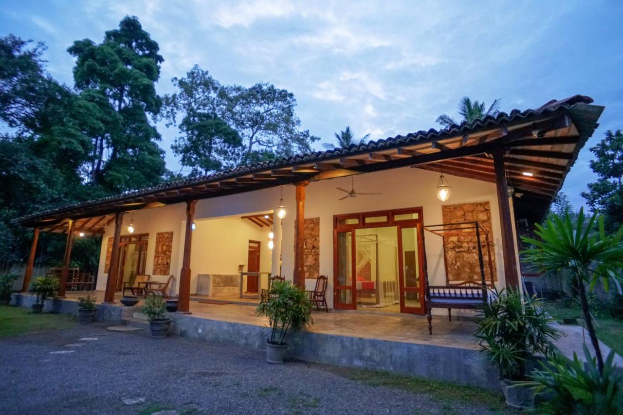 Antique Ceylon Villa Ahangama Luaran gambar