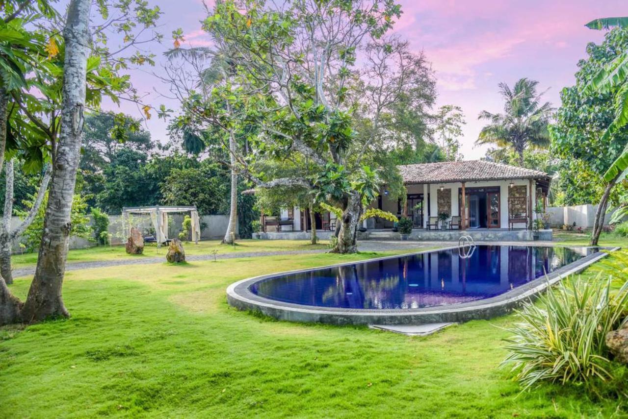 Antique Ceylon Villa Ahangama Luaran gambar