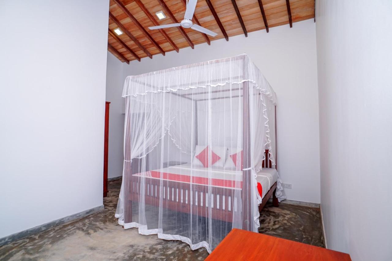 Antique Ceylon Villa Ahangama Luaran gambar