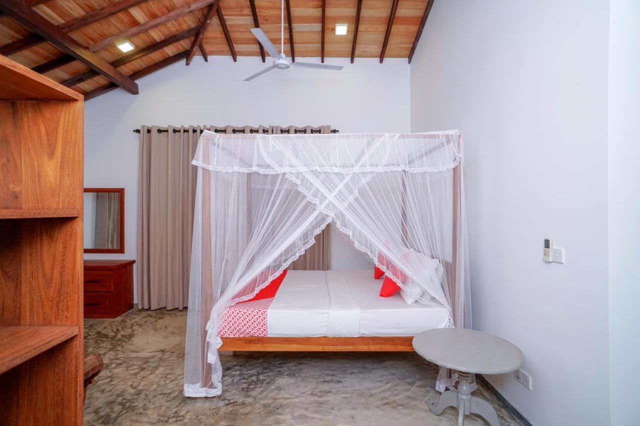 Antique Ceylon Villa Ahangama Luaran gambar